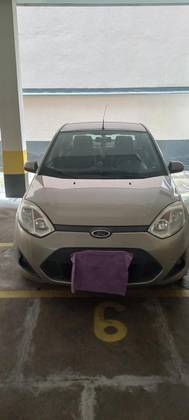 FORD FIESTA 1.6 ROCAM SEDAN 8V FLEX 4P MANUAL